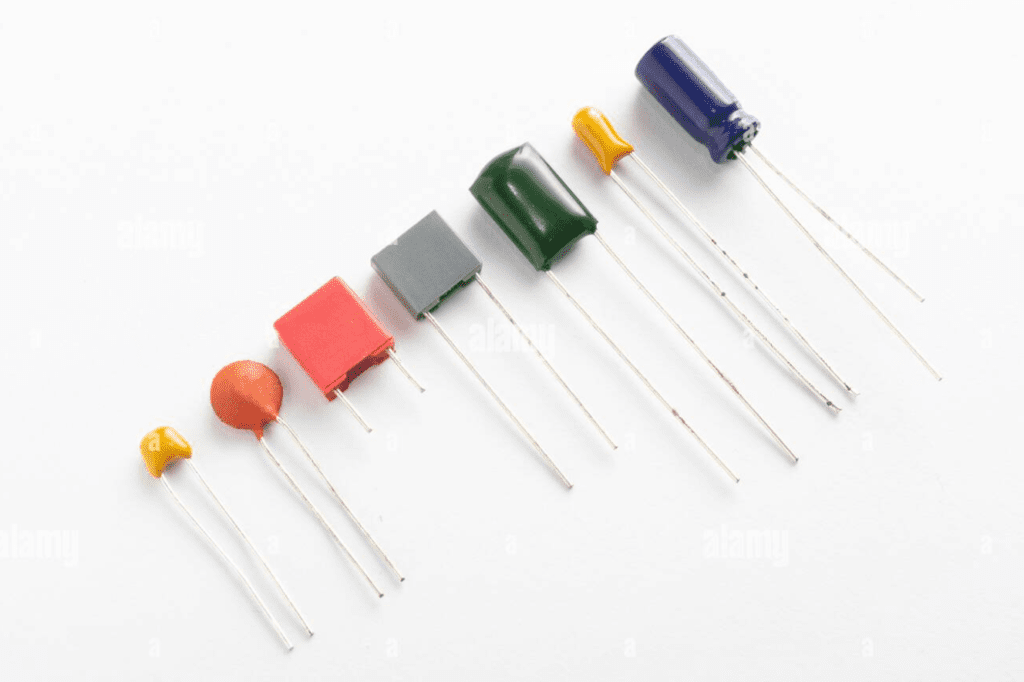  Capacitors basic electronic components